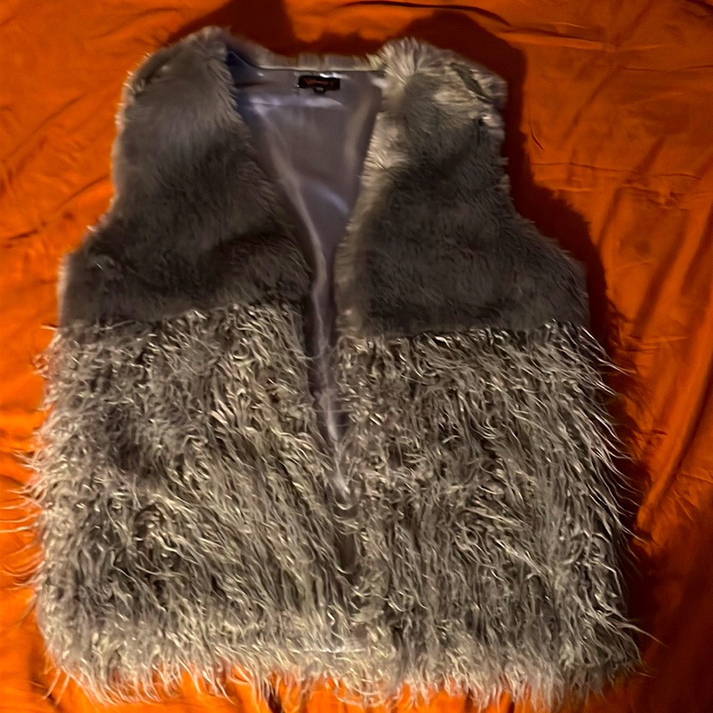 Furryvest- soft material acrylic “silk like” inside- ONE SIZE- big and COMFY